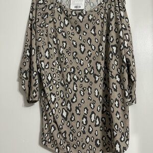 Black and Gray Boxy 3/4 Sleeve Blouse